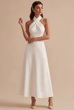 Vestido de novia midi blanco de satén corte en A con escote halter