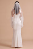 Vestido largo largo de novia de satén con cuello bateau de sirena blanca