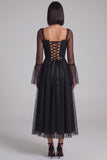 Vestido de cóctel midi de tul de lunares negros con cuello cuadrado y línea A