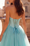 Vestido largo de graduación de tul de satín de tirantes de perlas con corsé menta