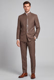 Traje de baile de fin de curso de hombre con cuello alto marrón de dos piezas, pecho simple