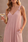 Vestido de invitado largo de boda A-line de escote rosa polvoriento con bolsillos