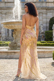 Vestido de baile de sirena dorado con tirantes finos y abertura