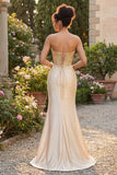 Vestido largo de baile de graduación con corsé de sirena con cuentas y champán Sweetheart
