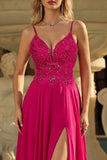 Vestido largo de graduación de Rose A Line con tirantes finos y tirantes finos