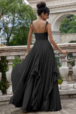 Vestido largo de dama de honor con tirantes de espagueti de línea Matcha A con volantes