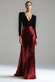 Vestido largo formal con cuello en V dorado y negro brillante