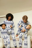 Pijamas familiares de manga larga estampados en azul marino blanco