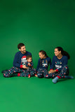 Pijamas familiares a juego estampados de manga larga azul marino