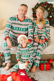 Pijamas de Navidad a juego con estampado de alce a rayas verdes y mangas largas
