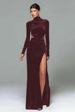 Vestido de fiesta de terciopelo negro de cuello alto con mangas largas y abertura