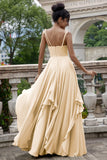 Vestido largo de dama de honor con tirantes de espagueti de línea Matcha A con volantes