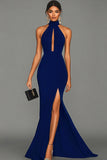 Vestido elegante negro de satén con cuello halter y corte sirena