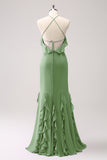 Vestido largo de dama de honor de gasa con volantes halter de sirena de Salvia polvorienta