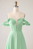 Verde Una línea fuera del hombro Corsé Vestido de dama de honor con volantes