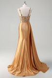 Vestido de fiesta de satén color champán sirena con corsé lentejuelas cola Watteau con abertura