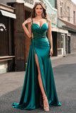 Vestido de fiesta de satén color champán sirena con corsé lentejuelas cola Watteau con abertura