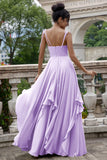 Vestido largo de dama de honor con tirantes de espagueti de línea Eucalipto A con volantes