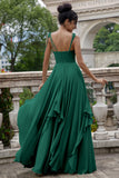 Vestido largo de dama de honor con tirantes de espagueti de línea Eucalipto A con volantes
