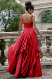 Vestido largo de dama de honor con tirantes de espagueti de línea Eucalipto A con volantes
