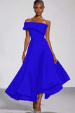 Vestido formal de satén azul marino de un hombro