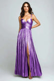 Vestido formal plisado metálico Sliver A Line con abertura