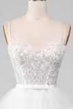 Vestido de fiesta con corsé de falda con volantes de lentejuelas brillantes blancas de una línea A con abertura