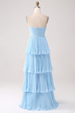 Vestido de fiesta azul cielo sin tirantes con plisado