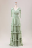 Dusty Sage A Line Vestido de dama de honor de gasa con volantes