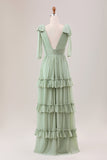 Dusty Sage A Line Vestido de dama de honor de gasa con volantes
