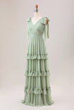Dusty Sage A Line Vestido de dama de honor de gasa con volantes