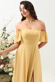A Línea Amarillo Fuera del Hombro Vestido de Dama de Honor