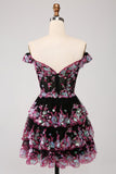 Lindo vestido de cóctel de encaje con corsé escalonado de color rosa brillante intenso