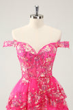 Lindo vestido de cóctel de encaje con corsé escalonado de color rosa brillante intenso