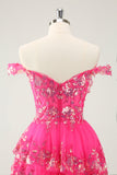 Lindo vestido de cóctel de encaje con corsé escalonado de color rosa brillante intenso