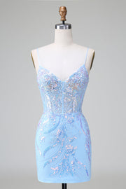 Vestido de cóctel corto con espalda abierta y corsé de lentejuelas azul con bordado