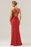 Vestido de dama de honor largo fruncido de satén fruncido con cuello en V de sirena Eucalipto con encaje en la espalda