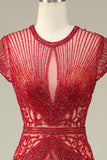 Precioso vestido de fiesta burdeos con cuello joya de sirena con abalorios