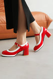 Zapatos negros de punta redonda con correa ajustable
