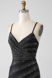 Vestido de fiesta negro con cuentas de sirena con abertura