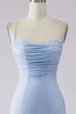Vestido de fiesta de sirena brillante azul claro con abertura