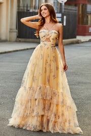 Vestido de fiesta largo largo con niveles de tul plisado halter de línea A amarillo con bordados