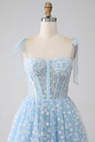 Vestido de fiesta con corsé azul cielo con tirantes de espagueti de una línea