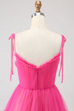 Vestido de fiesta largo de tul con volantes en línea A fucsia
