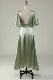 A Línea Cuello en V Verde Claro Vestido de Dama de Honor