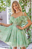 Off the Shoulder Ruffles Tul Homecoming Vestido con bordado