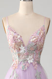 Vestido de fiesta largo lila con tirantes de espagueti de purpurina en forma de A con flores