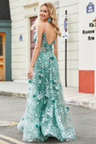 Tirantes de espagueti verde Un vestido de fiesta de línea con apliques