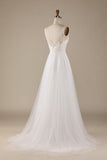 Ivory V-Neck Tulle Sweep Train Vestido de novia con encaje