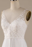 Ivory V-Neck Tulle Sweep Train Vestido de novia con encaje